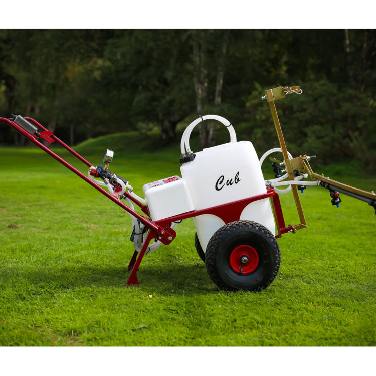 Team Cub Pedestrian Sprayer - 30L Electric Powered