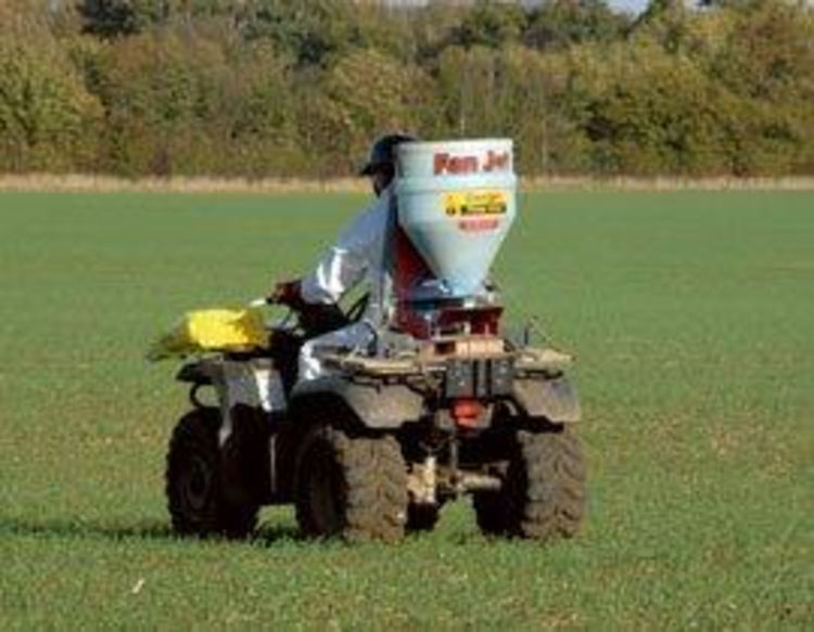 PA4G&S Granule and Slug Pellet Application